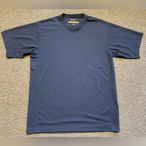 Eddie Bauer Technical moisture wicking T  -  men’s M - blue